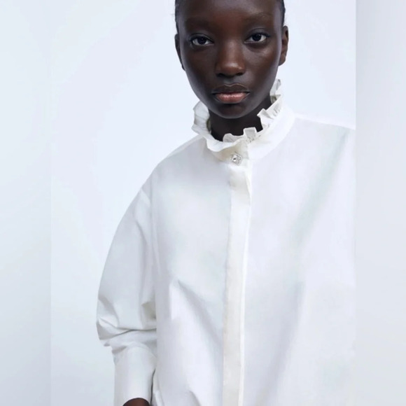 ZARA Jewel Buttons  Poplin Cropped Shirt SIZE L - Picture 3 of 12
